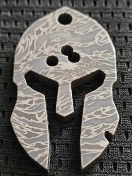 Kettenanhänger Lone Warrior (Raidops Camo)